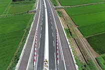０２国補地道道路改良舗装工事（その７）